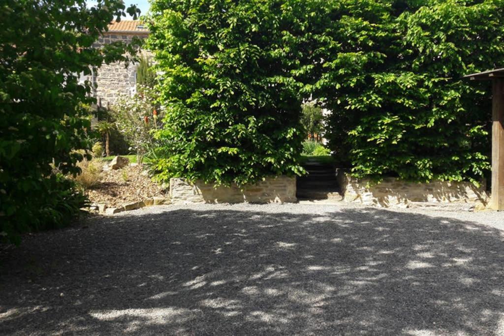 Romantique Dans Maison Vigneronne Chatel-Guyon