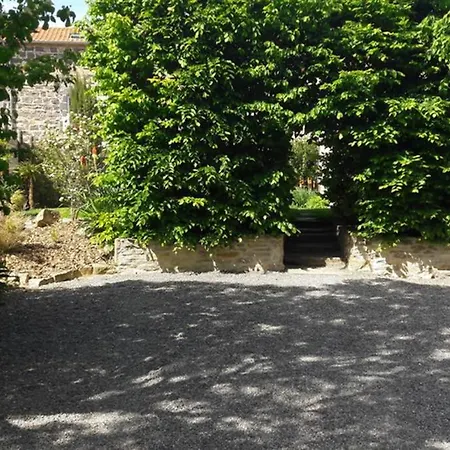 Gite Romantique Dans Maison Vigneronne Châtel-Guyon Buitenkant foto